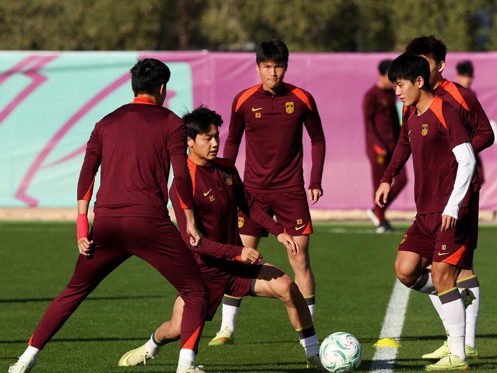 开云-u23亚洲杯决赛，只要教练思路对，拜合拉木站出来，就有机会夺冠