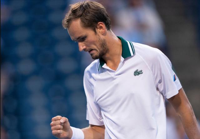 云开体育-“三巨头”再度缺席辛辛那提 兹维列夫贝雷蒂尼回归