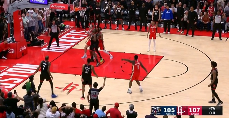 开云体育-挥舞镰刀！“死神”杜兰特急停后仰中投反超 稳稳命中关键两罚